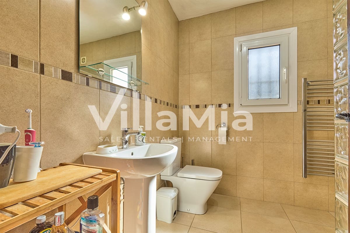 Chalet de 3 habitaciones en Javea / Xàbia en venta con piscina - 769.000 € (Ref: 9891644)
