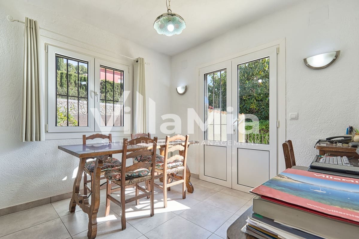 Chalet de 3 habitaciones en Javea / Xàbia en venta con piscina - 769.000 € (Ref: 9891644)