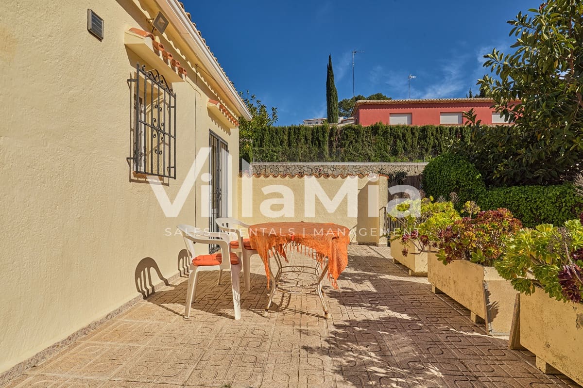 Chalet de 3 habitaciones en Javea / Xàbia en venta con piscina - 769.000 € (Ref: 9891644)
