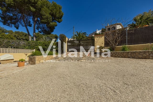 Chalet de 3 habitaciones en Javea / Xàbia en venta con piscina - 769.000 € (Ref: 9891644)