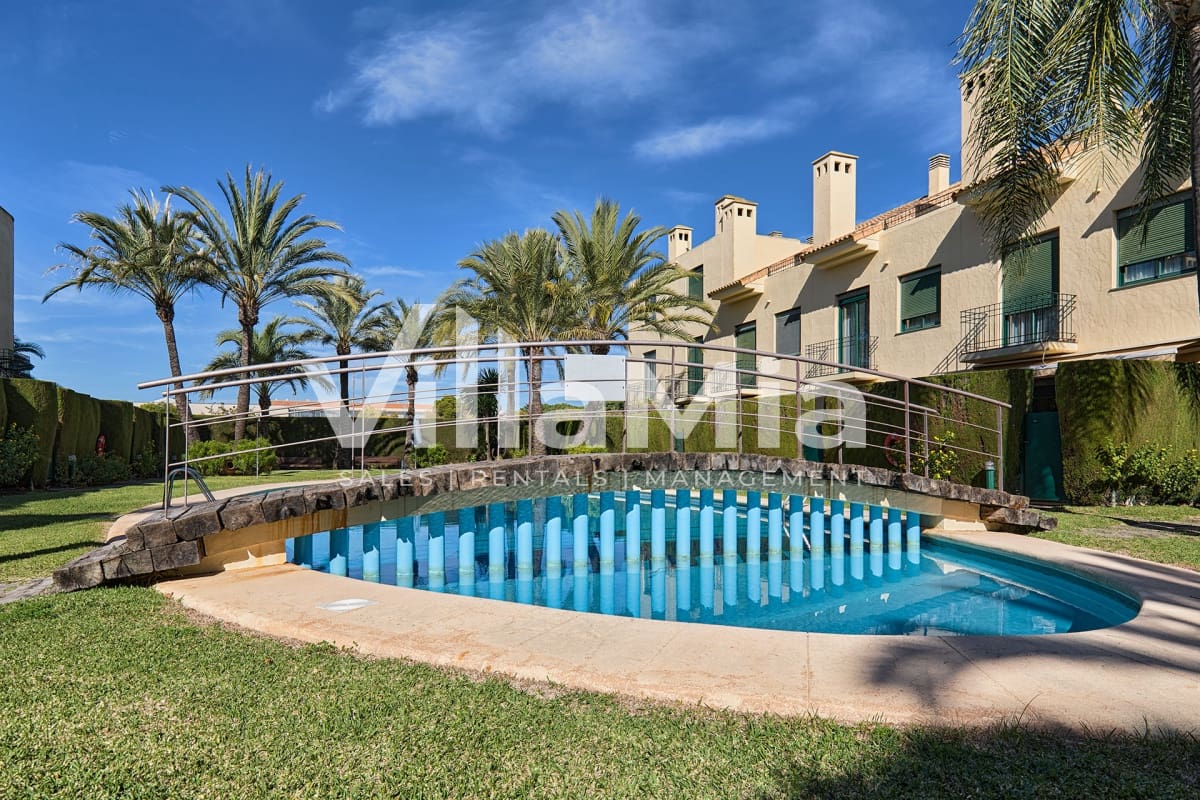 4 quarto Apartamento para venda em Javea / Xabia com piscina - 599 000 € (Ref: 9891645)