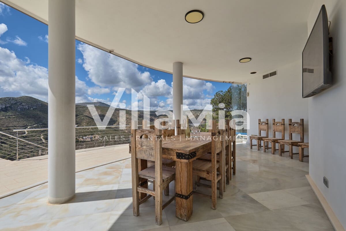 4 makuuhuone Huvila myytävänä paikassa Javea / Xabia mukana uima-altaan - 2 900 000 € (Ref: 9891646)
