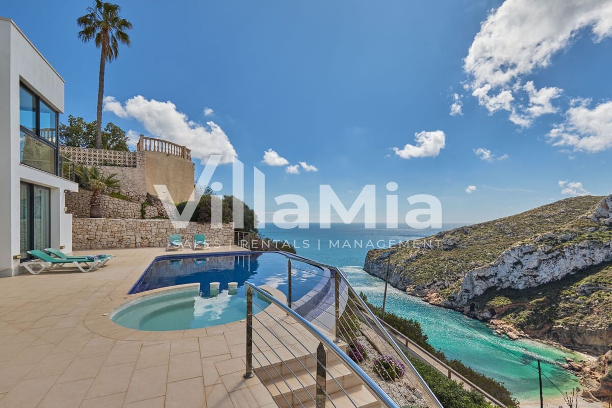 4 makuuhuone Huvila myytävänä paikassa Javea / Xabia mukana uima-altaan - 2 900 000 € (Ref: 9891646)