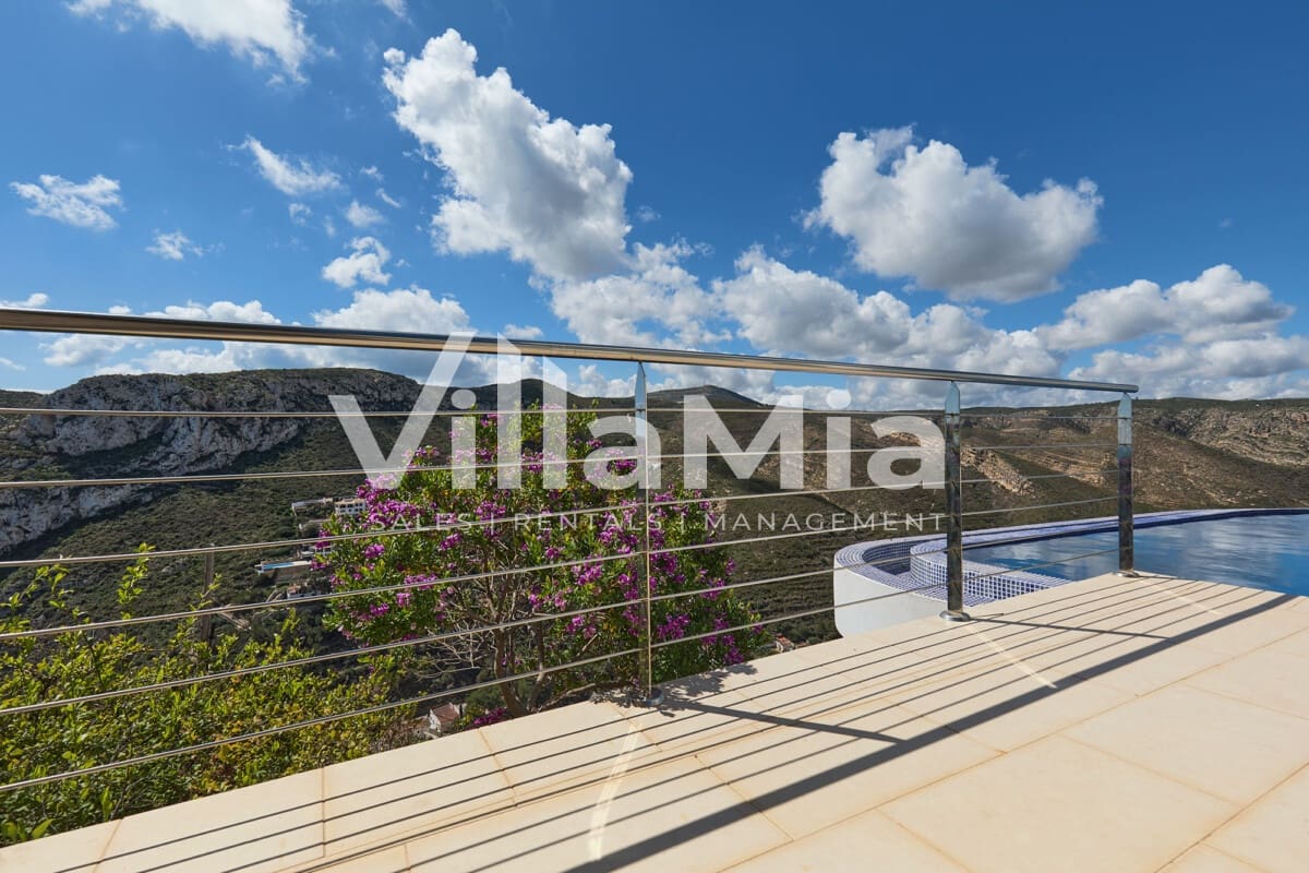 4 makuuhuone Huvila myytävänä paikassa Javea / Xabia mukana uima-altaan - 2 900 000 € (Ref: 9891646)