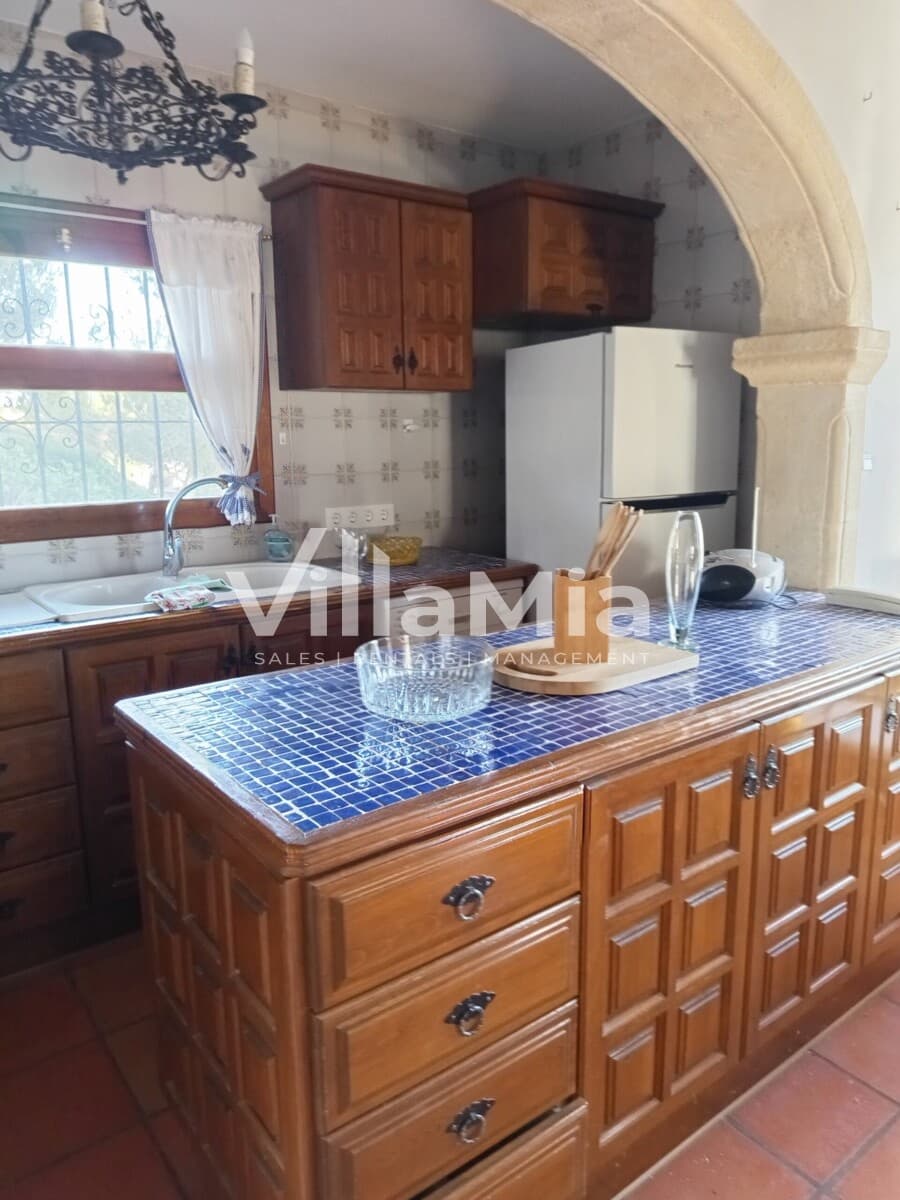 3 sypialnia Willa na sprzedaż w Javea / Xabia z basenem - 575 000 € (Ref: 9891648)