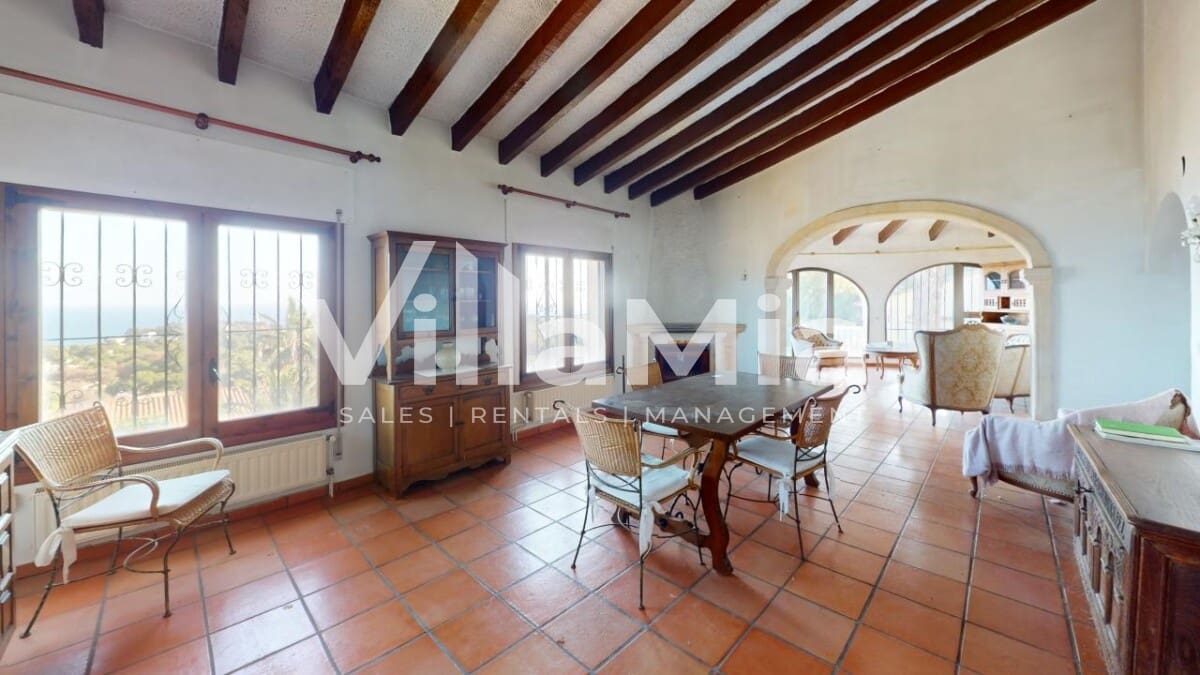 3 sypialnia Willa na sprzedaż w Javea / Xabia z basenem - 575 000 € (Ref: 9891648)