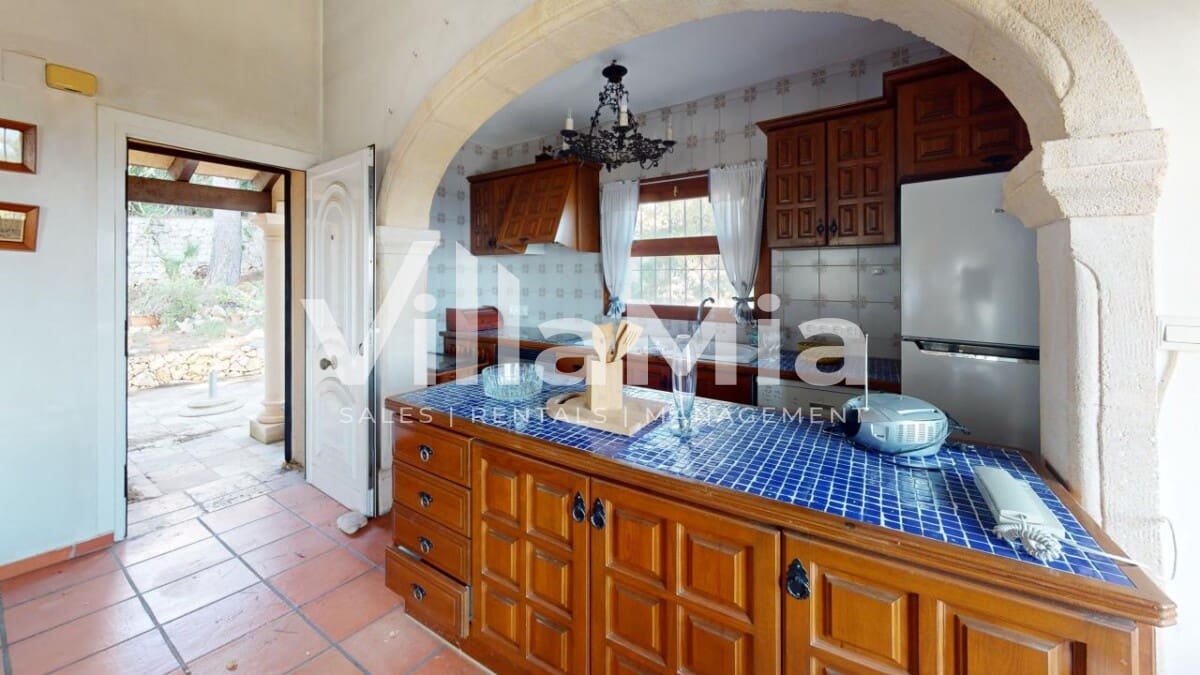 3 sypialnia Willa na sprzedaż w Javea / Xabia z basenem - 575 000 € (Ref: 9891648)