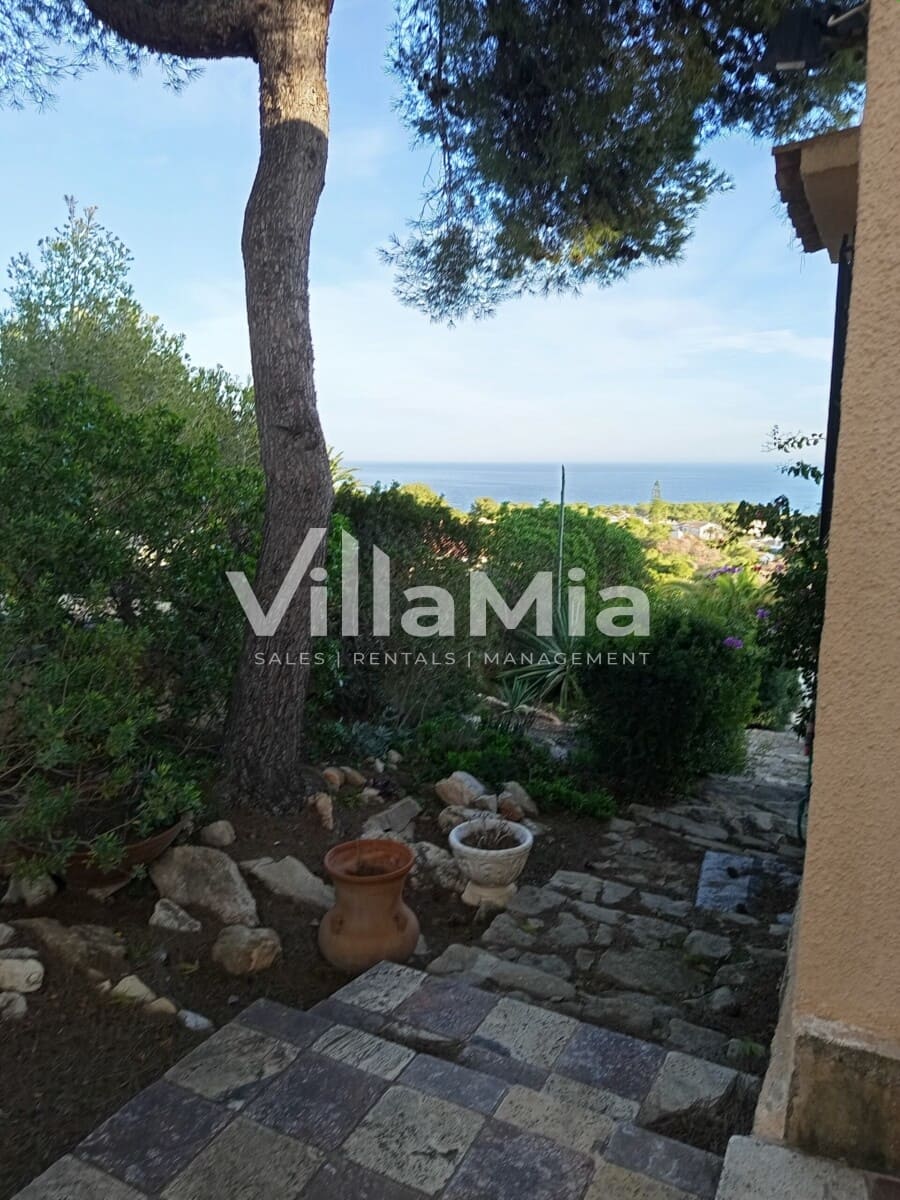 3 sypialnia Willa na sprzedaż w Javea / Xabia z basenem - 575 000 € (Ref: 9891648)