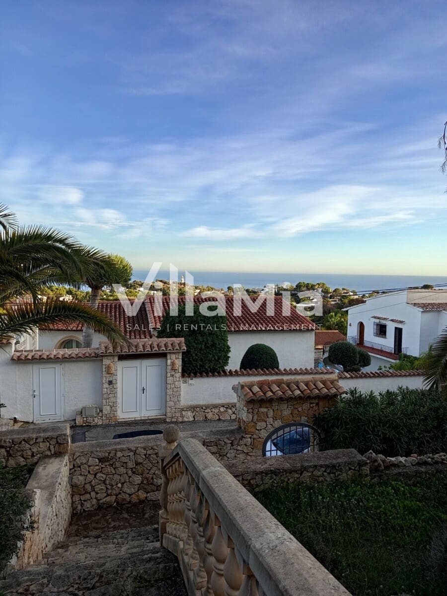 3 sypialnia Willa na sprzedaż w Javea / Xabia z basenem - 575 000 € (Ref: 9891648)