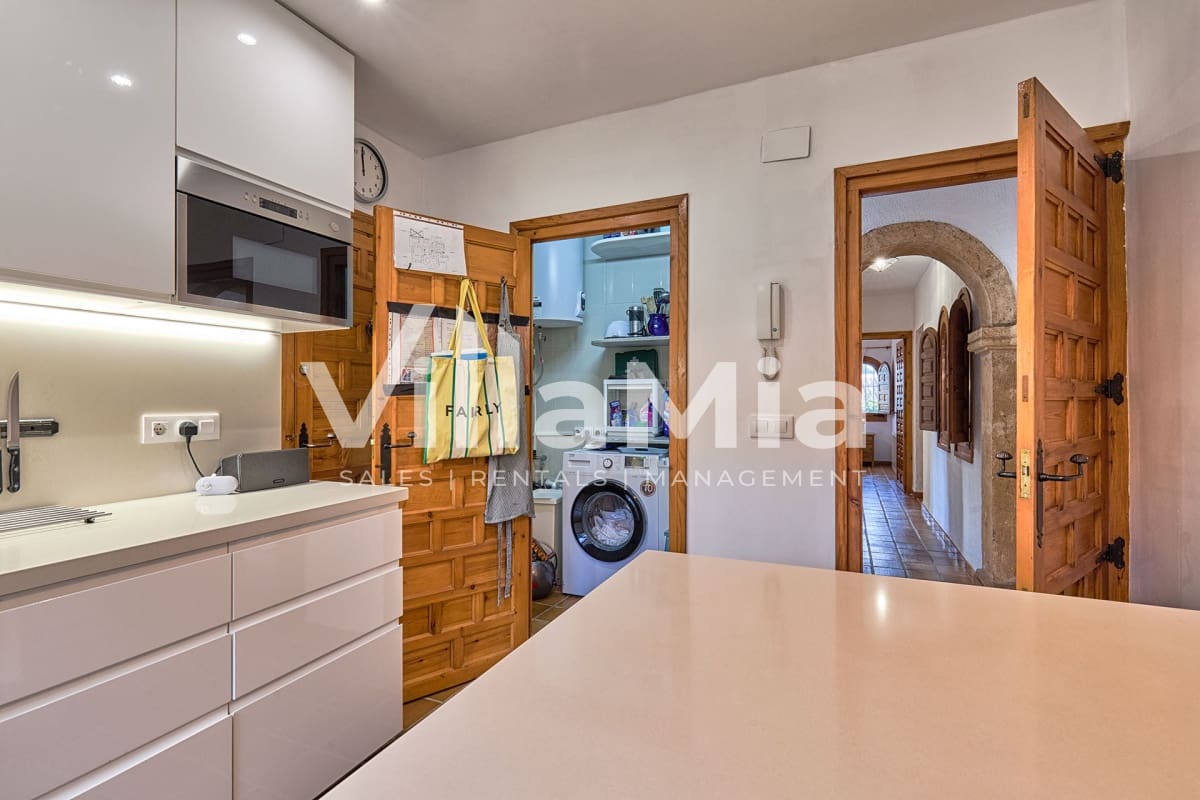 4 sypialnia Willa na sprzedaż w Javea / Xabia - 959 000 € (Ref: 9891649)