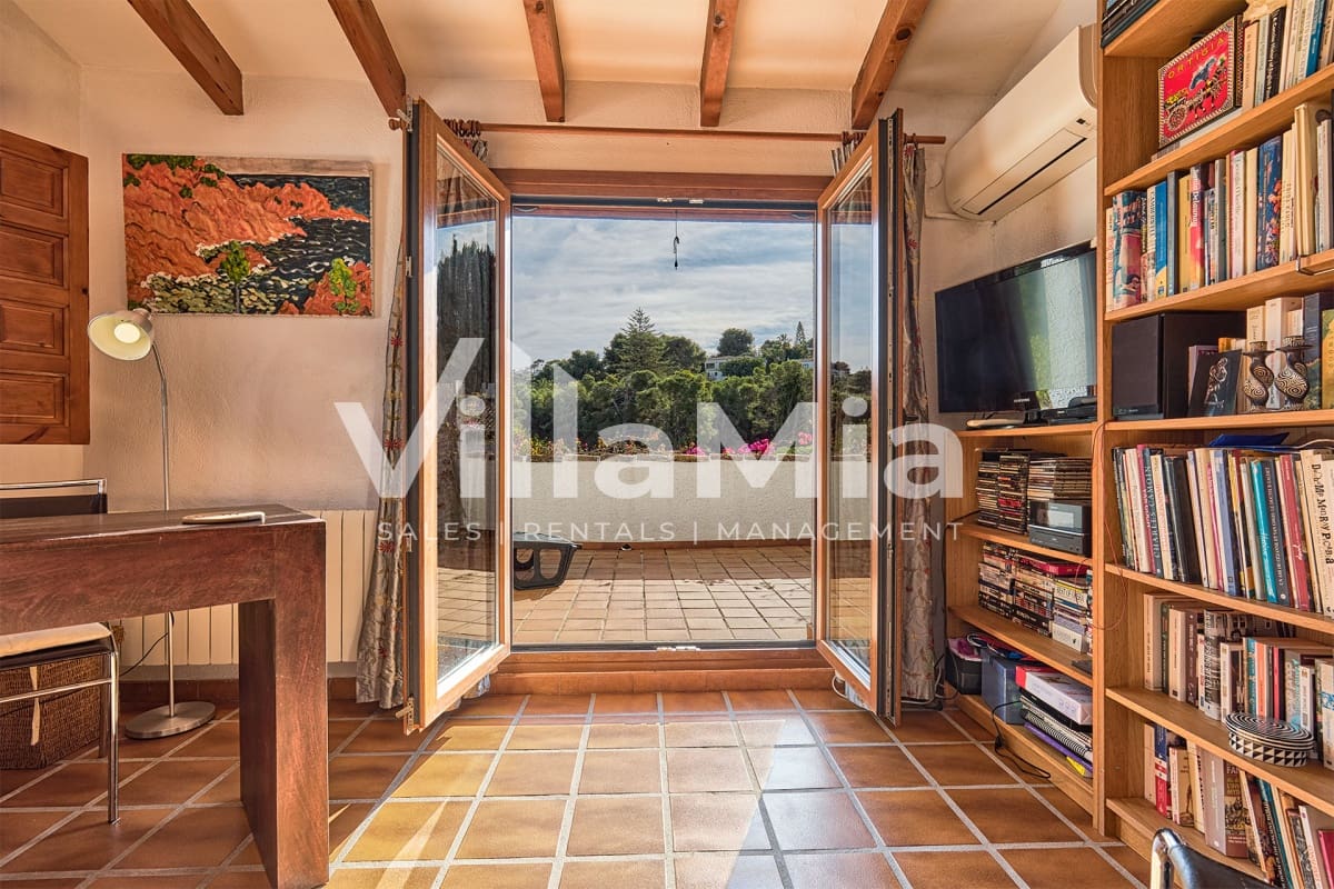 4 sypialnia Willa na sprzedaż w Javea / Xabia - 959 000 € (Ref: 9891649)