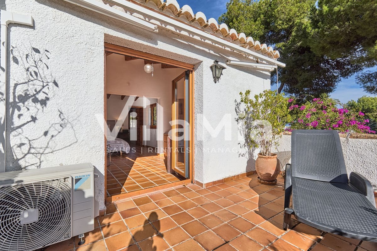 4 sypialnia Willa na sprzedaż w Javea / Xabia - 959 000 € (Ref: 9891649)