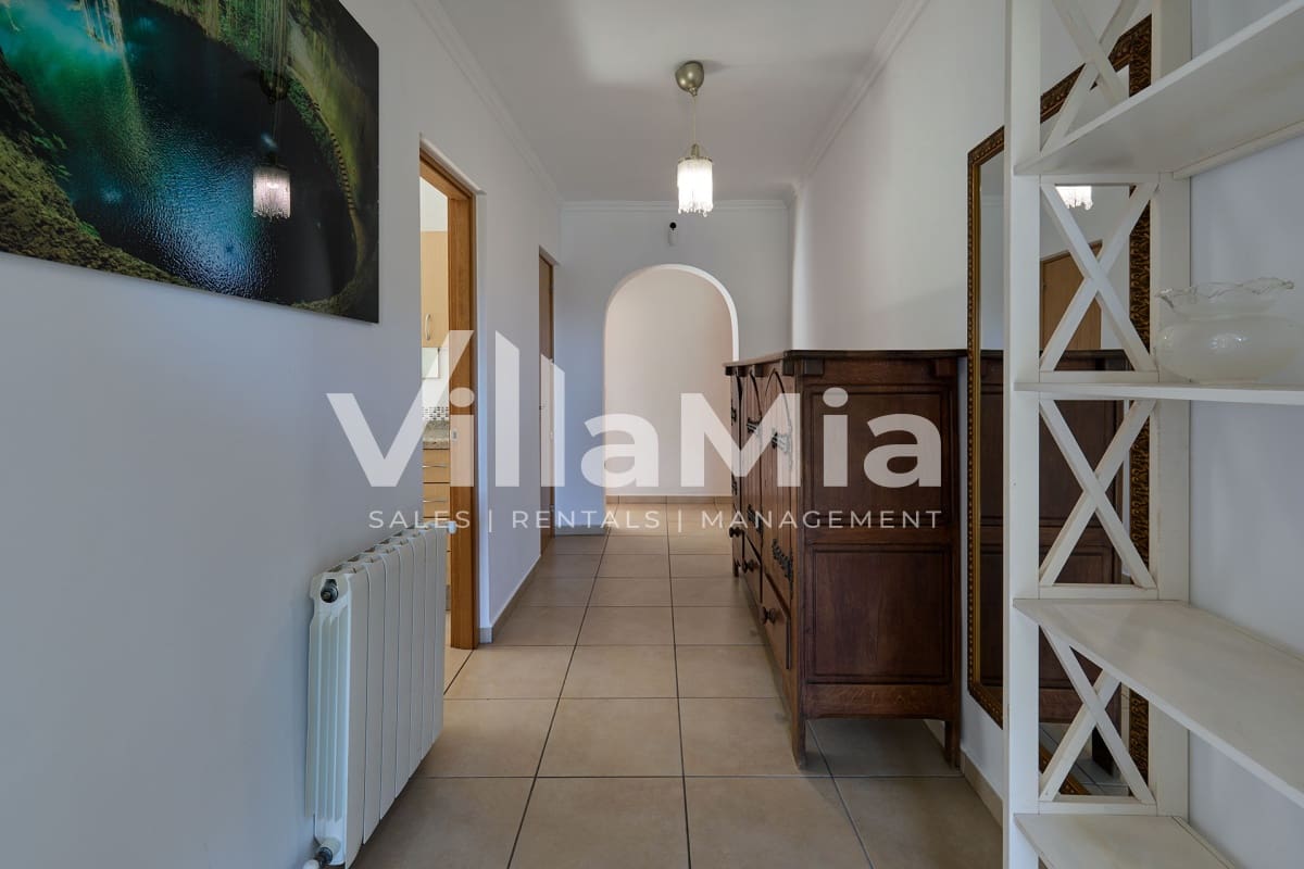 4 bedroom Villa for sale in Javea / Xabia - € 975,000 (Ref: 9891656)