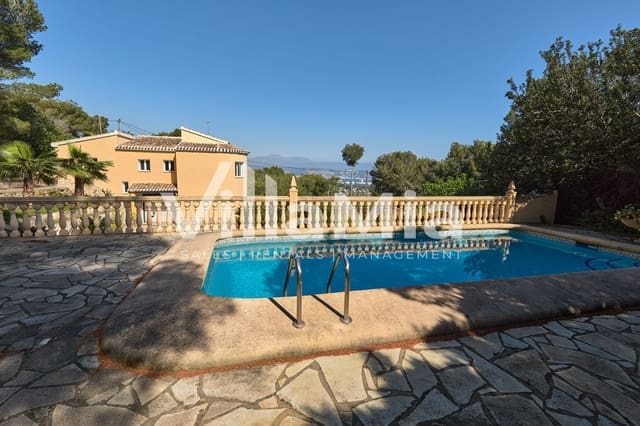 4 bedroom Villa for sale in Javea / Xàbia - € 975,000 (Ref: 9891656)