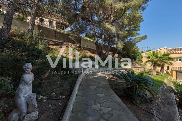 4 bedroom Villa for sale in Javea / Xàbia - € 975,000 (Ref: 9891656)