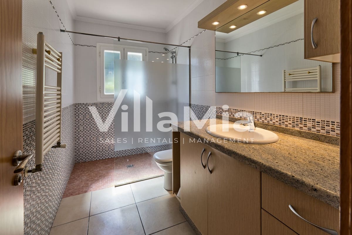 4 bedroom Villa for sale in Javea / Xabia - € 975,000 (Ref: 9891656)