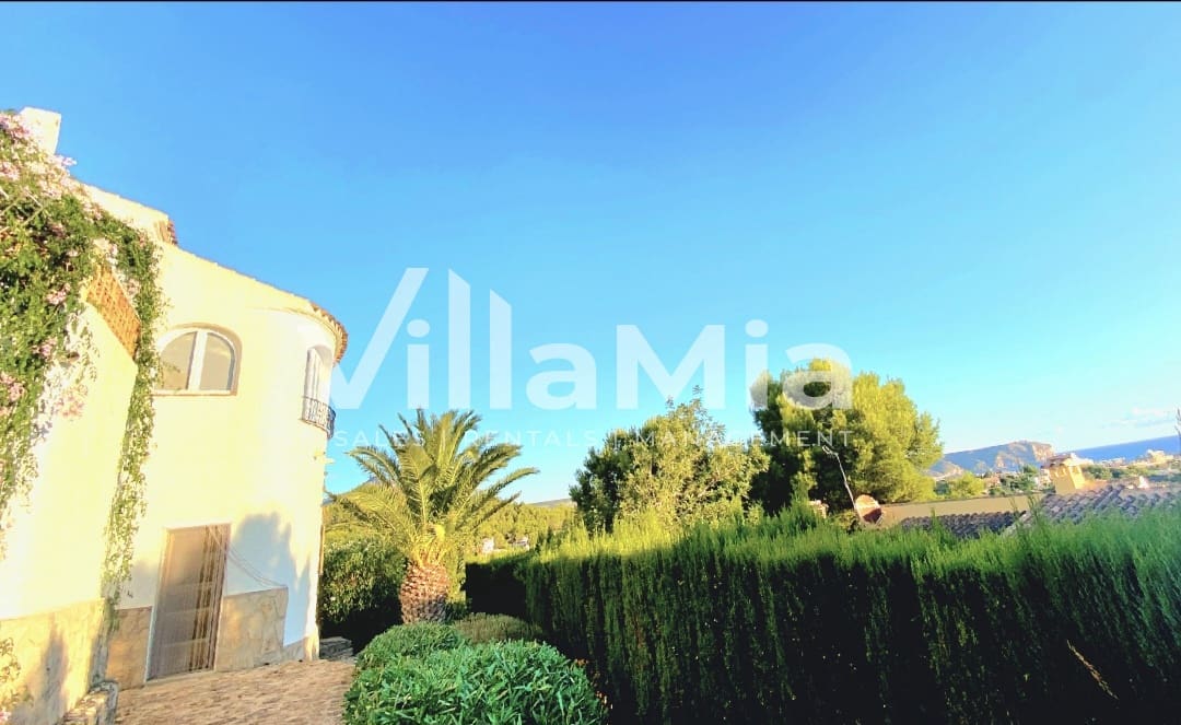Chalet de 3 habitaciones en Javea / Xàbia en venta - 695.000 € (Ref: 9891657)