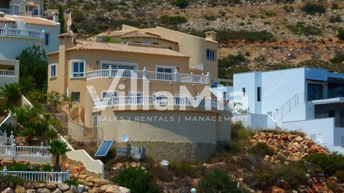 5 chambre Villa/Maison à vendre à Benitachell / Benitatxell avec piscine - 715 000 € (Ref: 9891658)