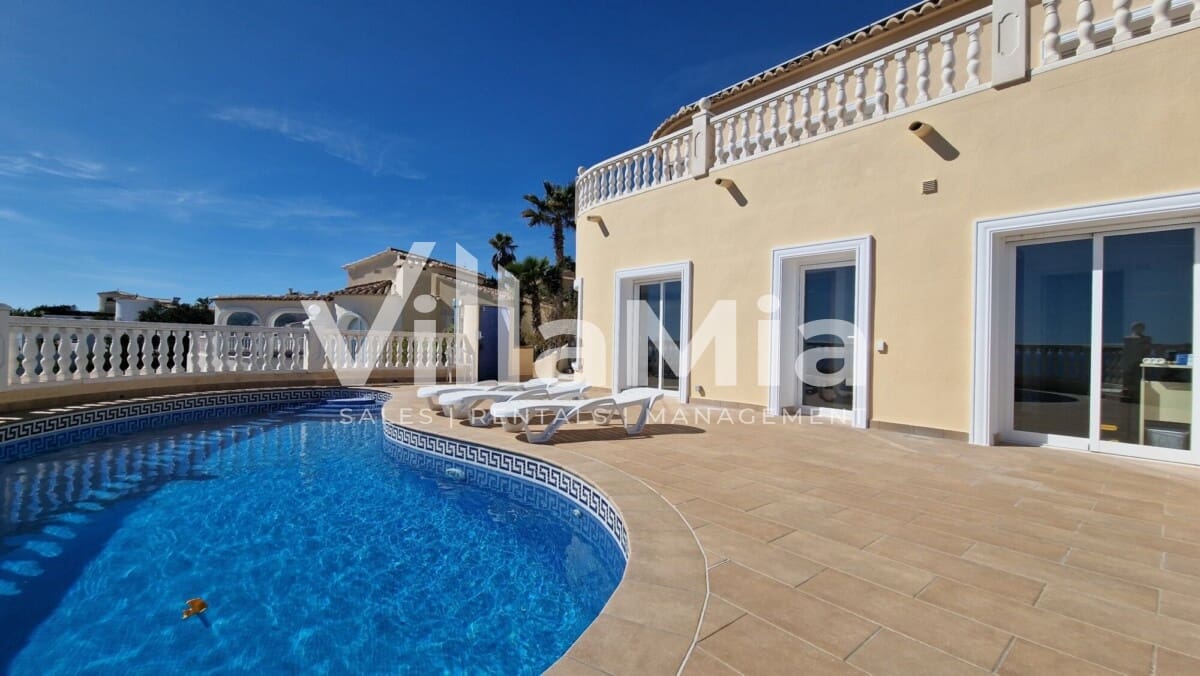 5 chambre Villa/Maison à vendre à Benitachell / Benitatxell avec piscine - 715 000 € (Ref: 9891658)