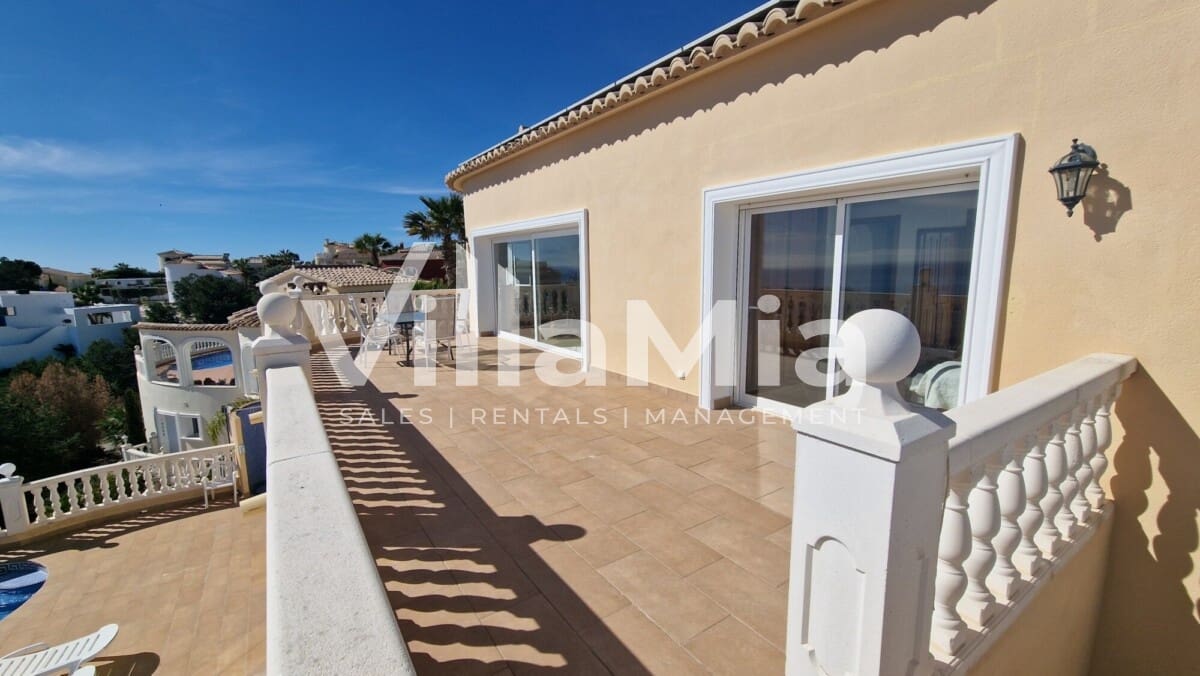 5 chambre Villa/Maison à vendre à Benitachell / Benitatxell avec piscine - 715 000 € (Ref: 9891658)
