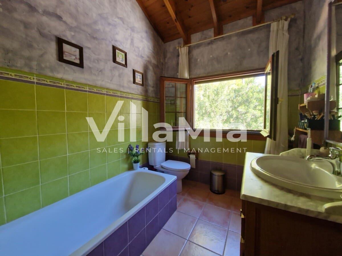 4 sovrum Finca/Hus på landet till salu i Orba med pool - 899 000 € (Ref: 9891661)