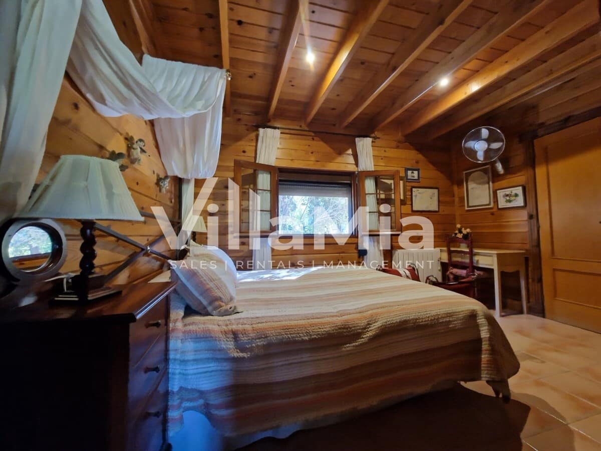 4 sovrum Finca/Hus på landet till salu i Orba med pool - 899 000 € (Ref: 9891661)