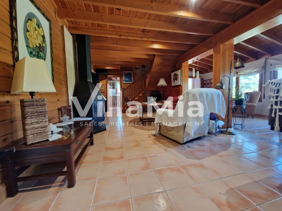 4 sovrum Finca/Hus på landet till salu i Orba med pool - 899 000 € (Ref: 9891661)