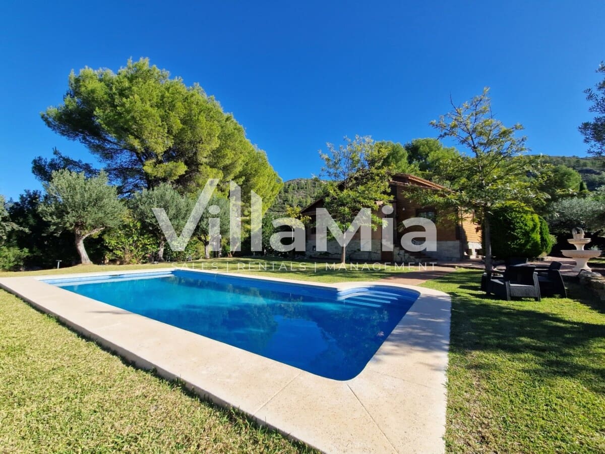 4 sovrum Finca/Hus på landet till salu i Orba med pool - 899 000 € (Ref: 9891661)