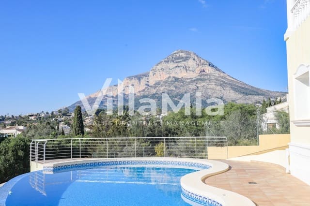 4 chambre Villa/Maison à vendre à Javea / Xàbia avec piscine - 835 000 € (Ref: 9891662)
