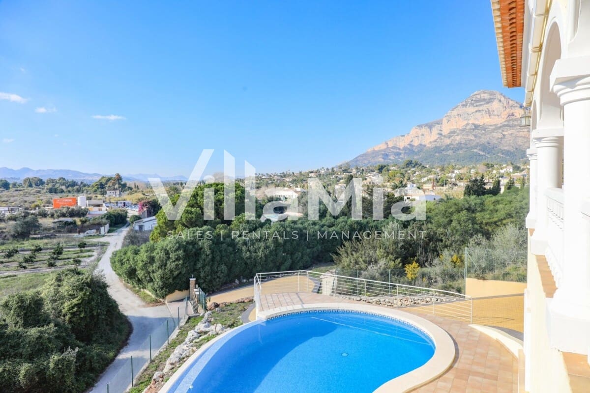 4 chambre Villa/Maison à vendre à Javea / Xabia avec piscine - 835 000 € (Ref: 9891662)