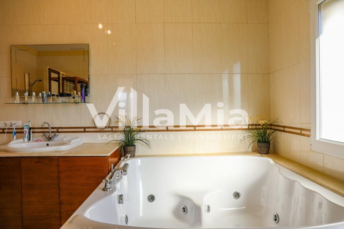 4 chambre Villa/Maison à vendre à Javea / Xabia avec piscine - 835 000 € (Ref: 9891662)