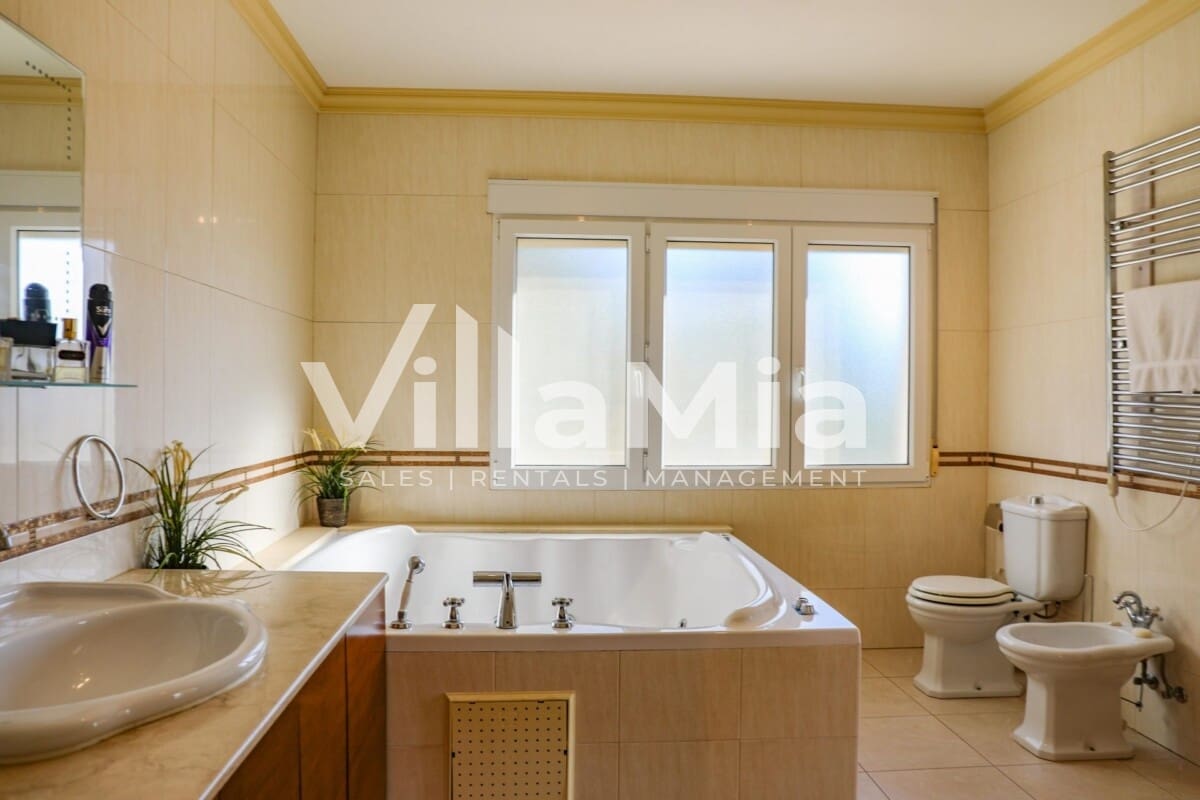 4 chambre Villa/Maison à vendre à Javea / Xabia avec piscine - 835 000 € (Ref: 9891662)