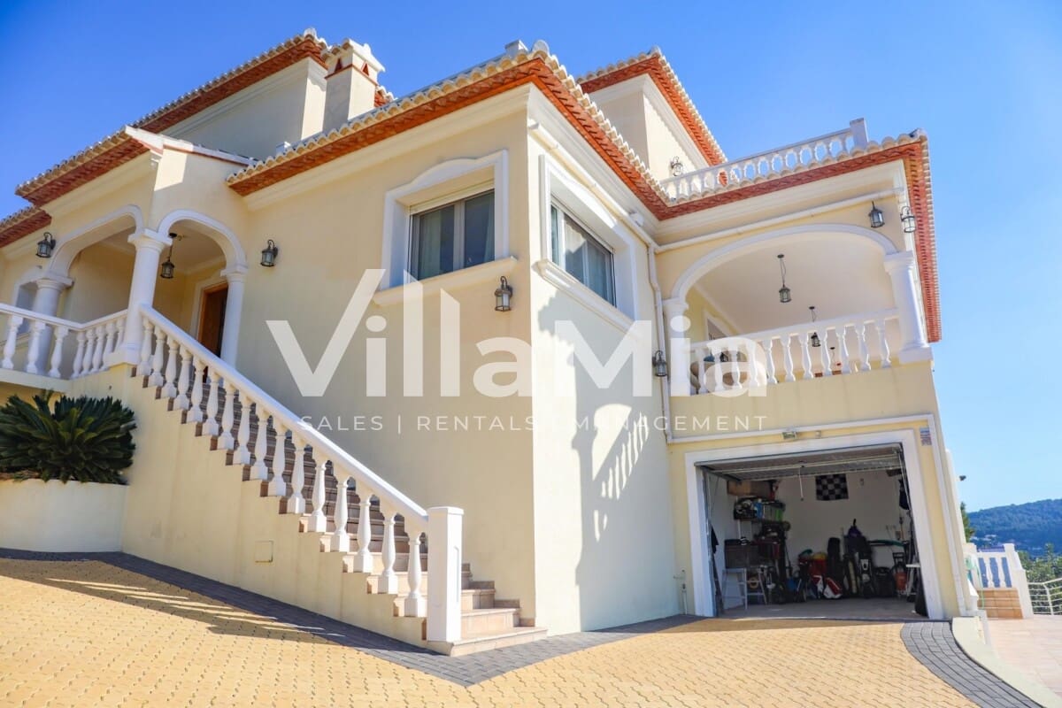 4 chambre Villa/Maison à vendre à Javea / Xabia avec piscine - 835 000 € (Ref: 9891662)