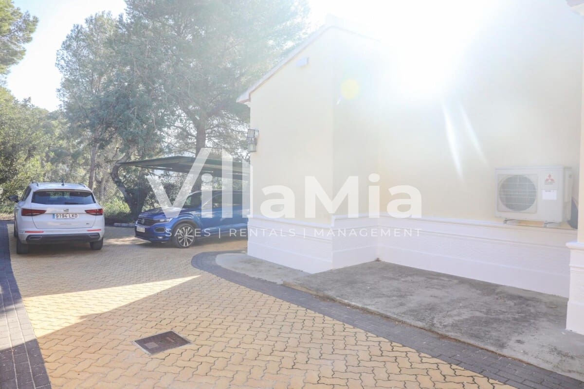 4 chambre Villa/Maison à vendre à Javea / Xabia avec piscine - 835 000 € (Ref: 9891662)