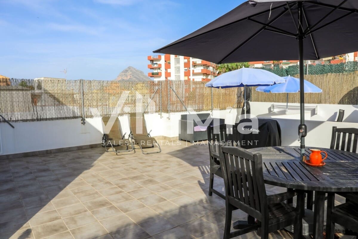 5 bedroom Terraced Villa for sale in Javea / Xabia - € 495,000 (Ref: 9891663)