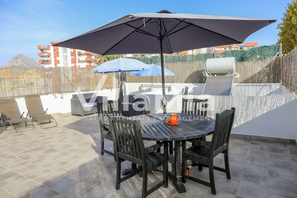 5 bedroom Terraced Villa for sale in Javea / Xabia - € 495,000 (Ref: 9891663)