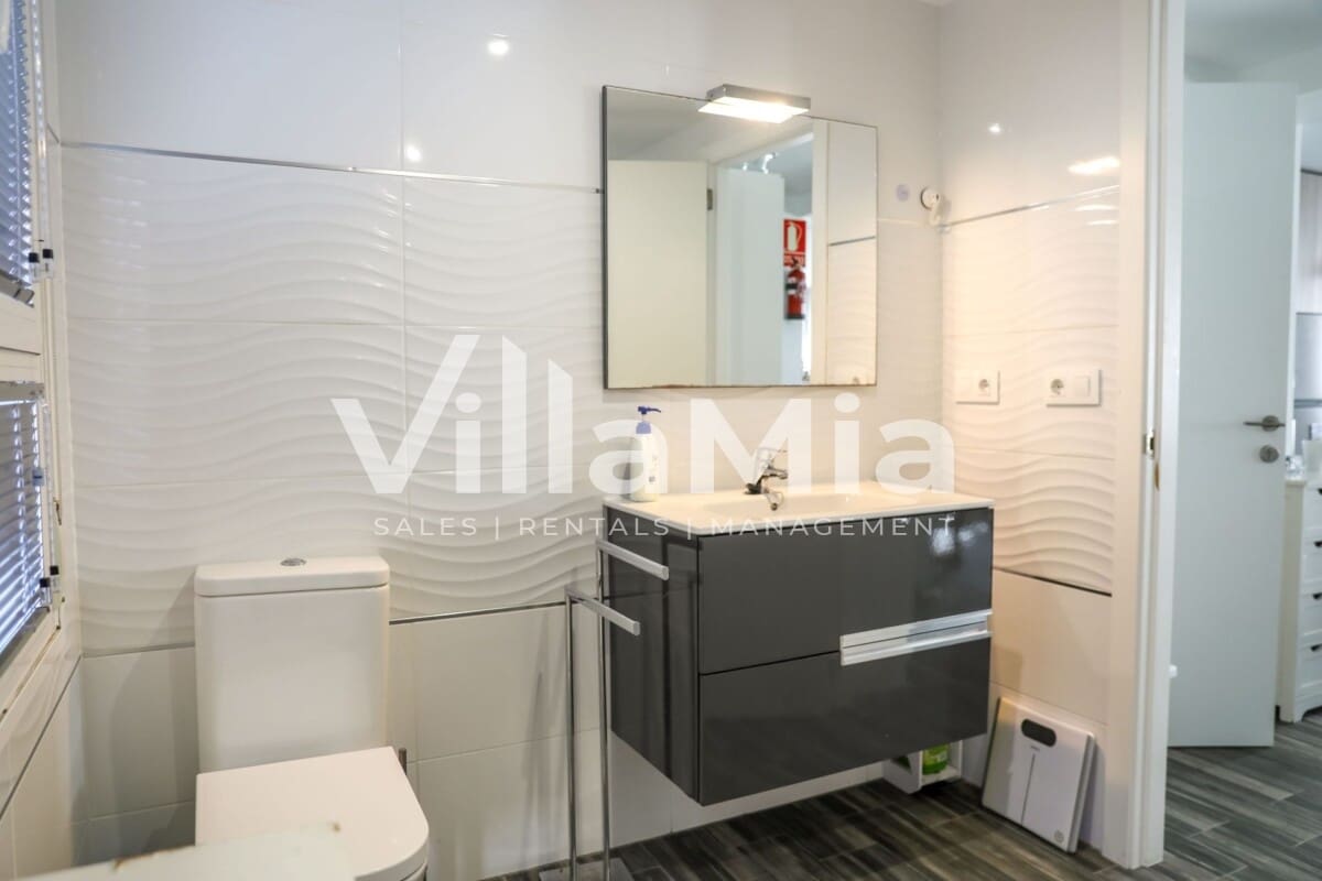5 bedroom Terraced Villa for sale in Javea / Xabia - € 495,000 (Ref: 9891663)