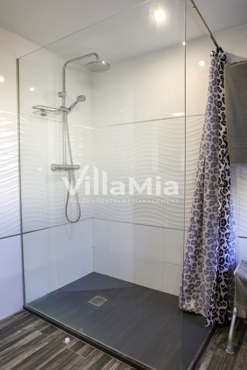 5 bedroom Terraced Villa for sale in Javea / Xabia - € 495,000 (Ref: 9891663)