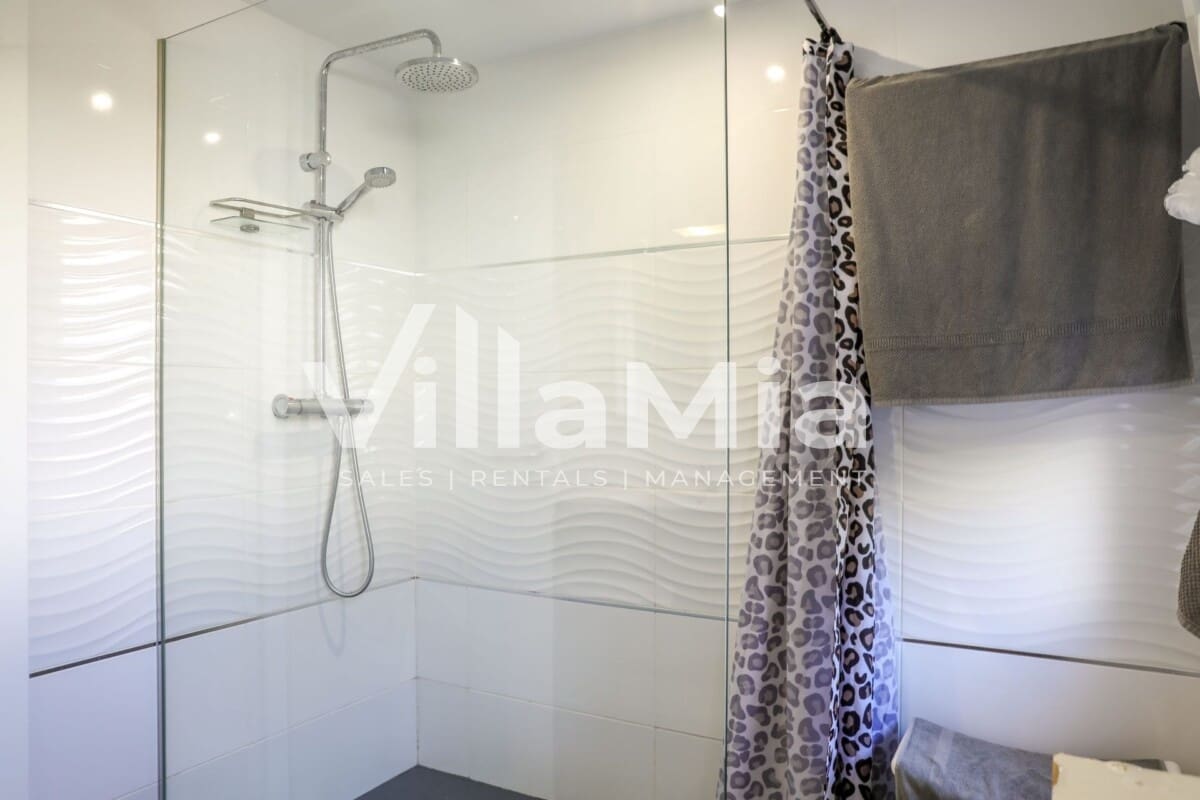 5 bedroom Terraced Villa for sale in Javea / Xabia - € 495,000 (Ref: 9891663)