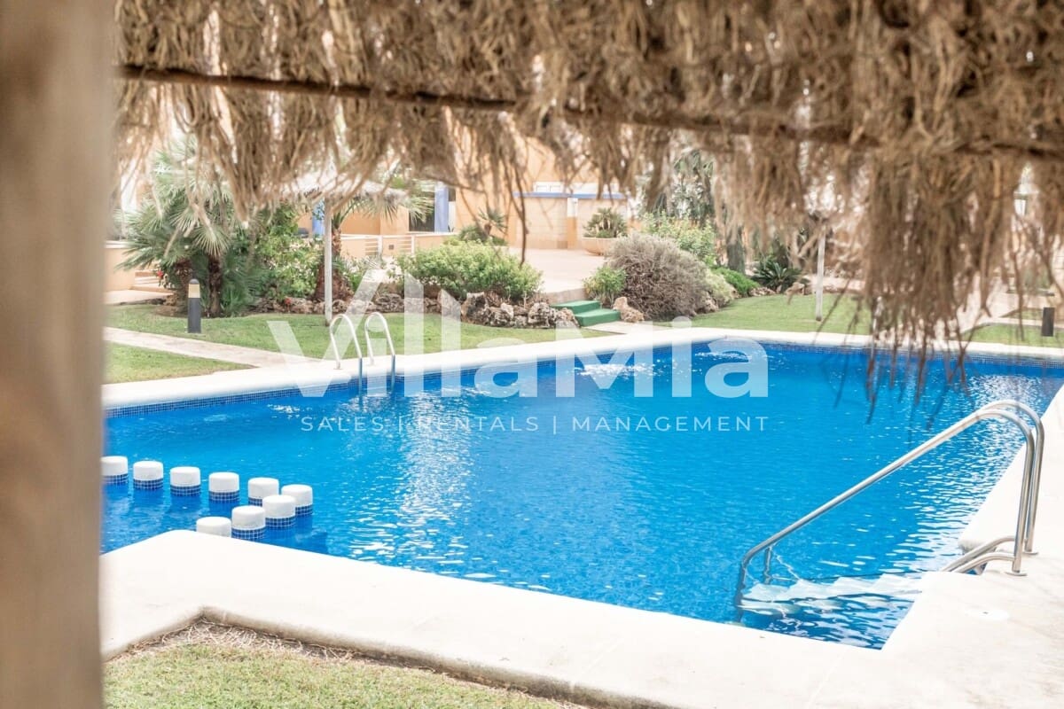 3 bedroom Apartment for sale in Javea / Xabia with pool - € 345,000 (Ref: 9891668)