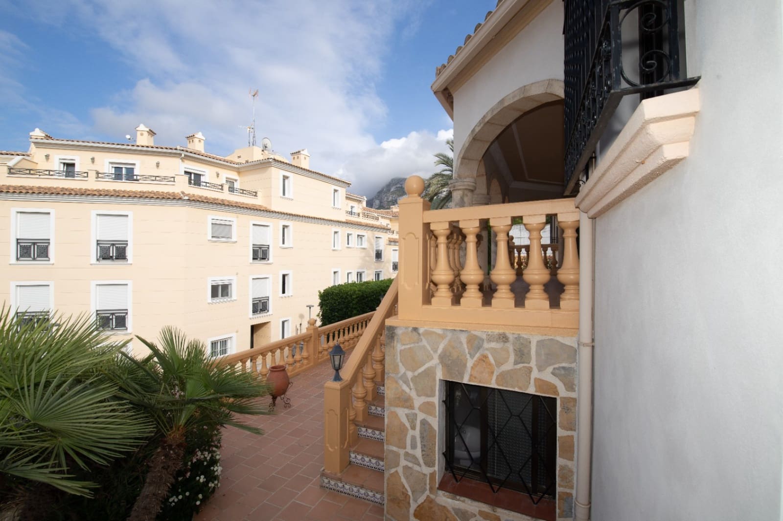 4 soverom Villa til salgs i Denia med svømmebasseng garasje - € 870 000 (Ref: 9901622)