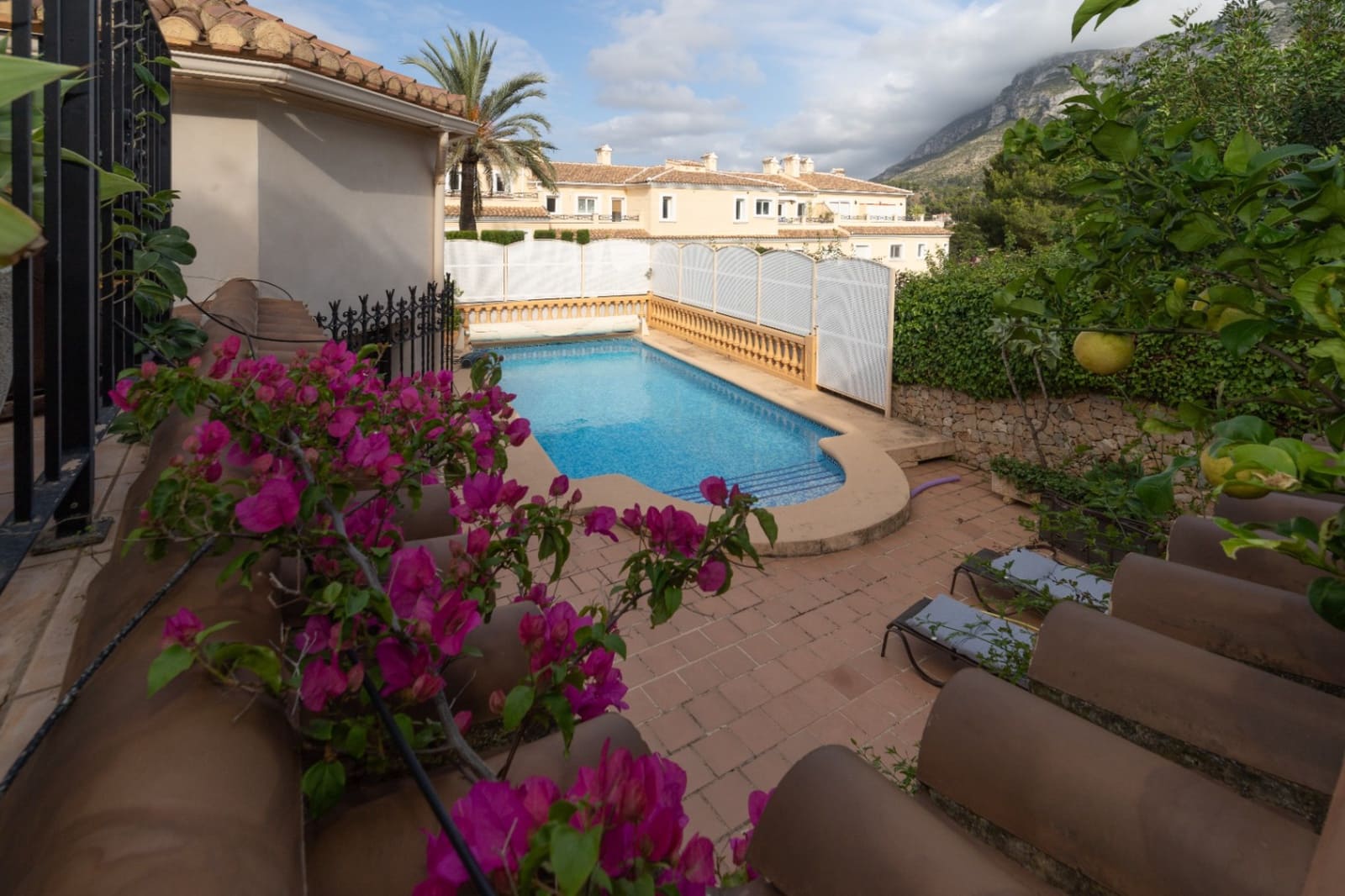 4 soverom Villa til salgs i Denia med svømmebasseng garasje - € 870 000 (Ref: 9901622)