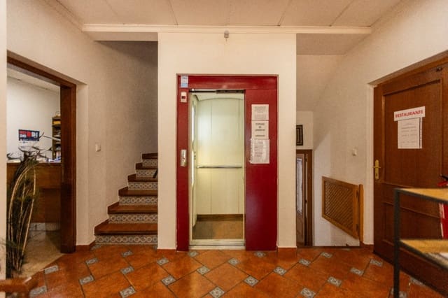 Hotel te koop in Castell de Castells met garage - € 958.000 (Ref: 9902457)