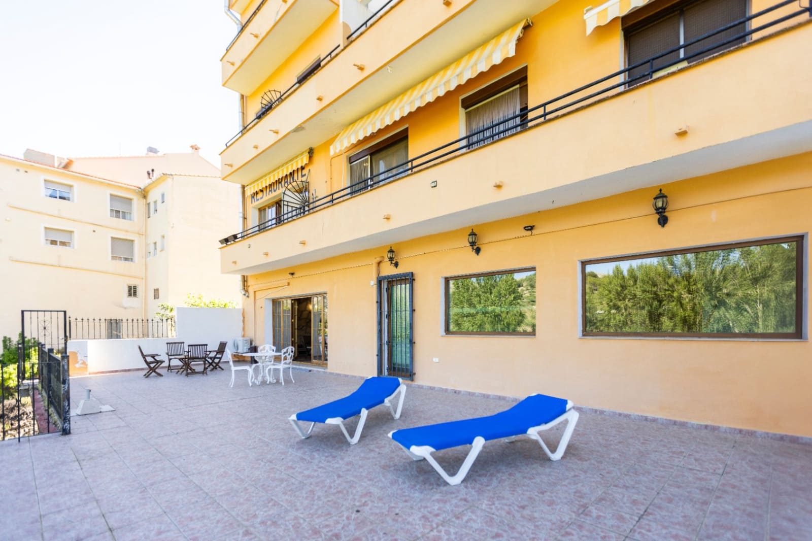 Hotel te koop in Castell de Castells met garage - € 958.000 (Ref: 9902457)