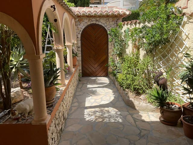 5 soverom Villa til salgs i Javea / Xabia med svømmebasseng garasje - € 1 500 000 (Ref: 9926462)