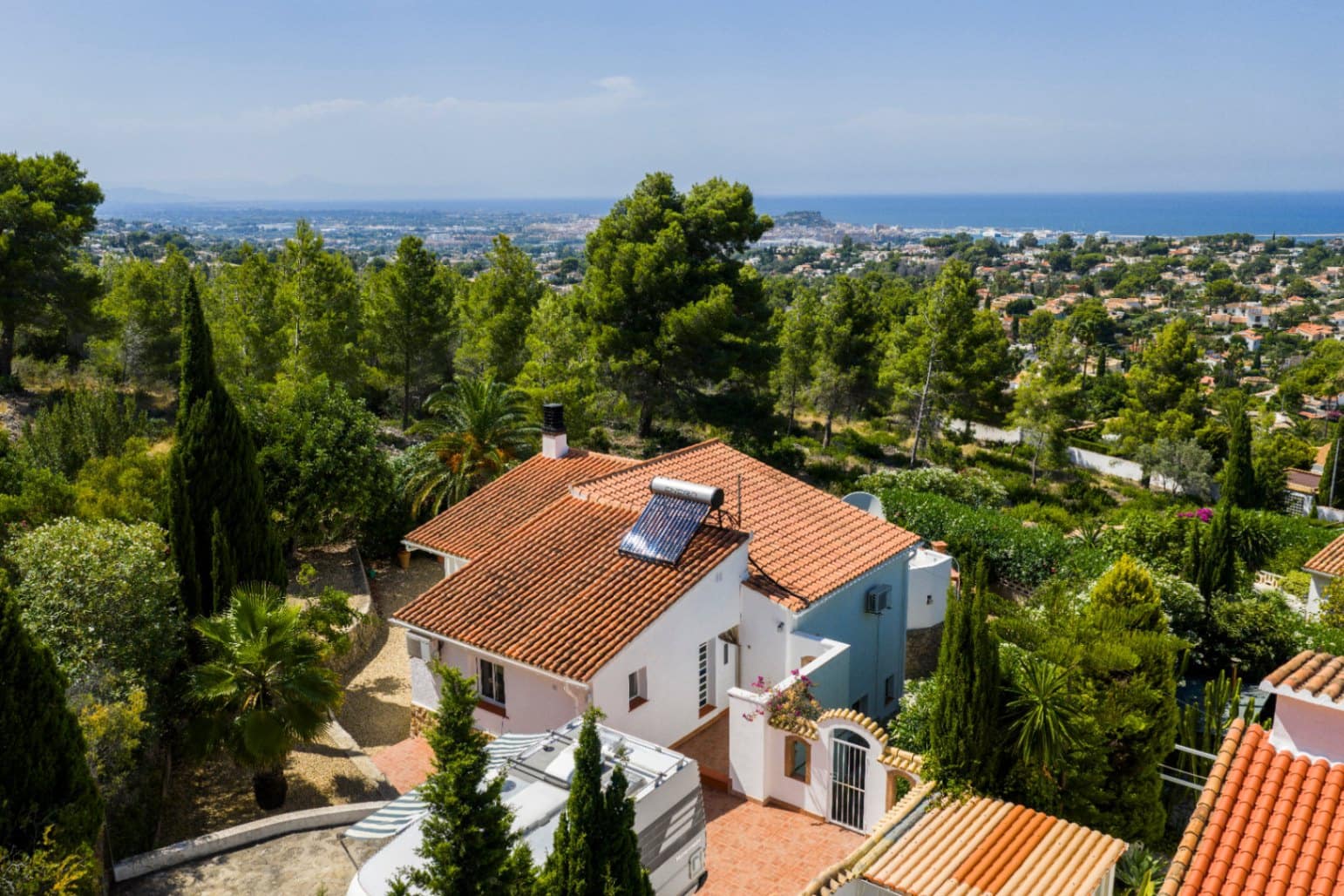 3 sovrum Villa till salu i Denia med pool garage - 450 000 € (Ref: 9956331)
