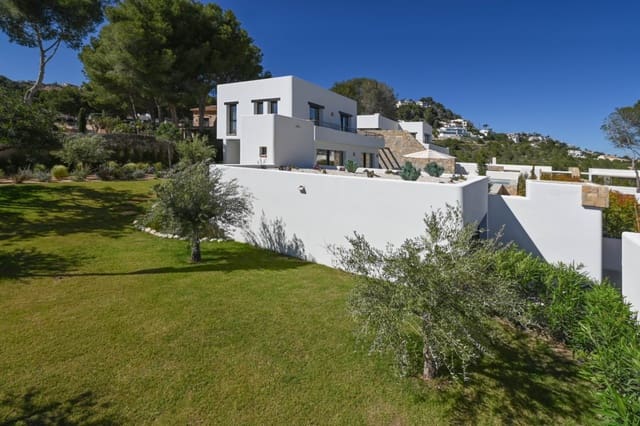 Chalet de 4 habitaciones en Moraira, Teulada-Moraira en venta con piscina garaje - 1.690.000 € (Ref: 9997343)