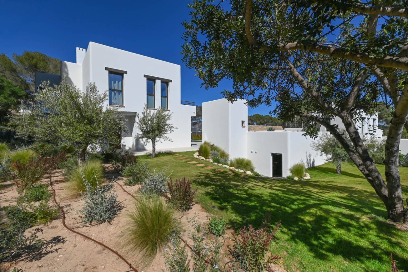 Chalet de 4 habitaciones en Moraira en venta con piscina garaje - 1.690.000 € (Ref: 9997343)