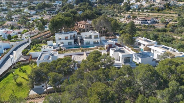 Chalet de 4 habitaciones en Moraira, Teulada-Moraira en venta con piscina garaje - 1.690.000 € (Ref: 9997343)
