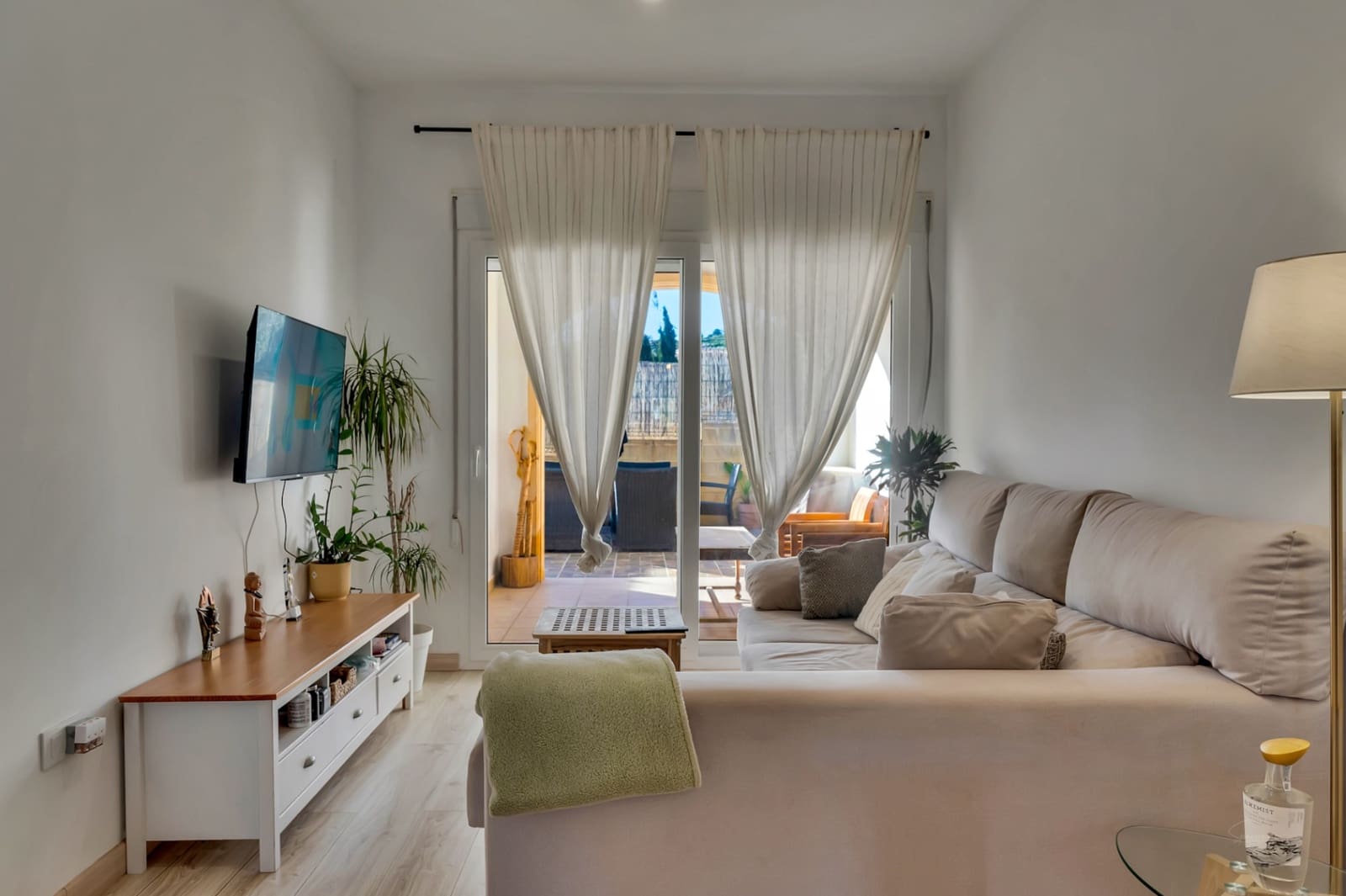 Apartamento de 2 habitaciones en Benitachell / Benitatxell en venta con piscina garaje - 289.000 € (Ref: 9997346)